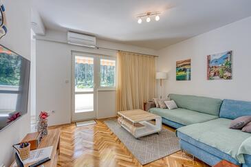 Lejlighedens parkeringsplads Porec - 26822 Adriatic.hr