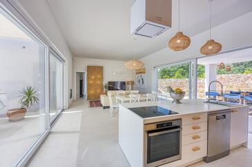 Rodinný dům s bazénem Kremenići, Krk - 26824