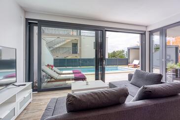 Two bedroom apartment Poreč (A-26828-a)