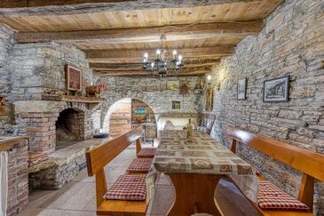 Casă cu trei camere Tinjan, Sredisnja Istra (K-26836)
