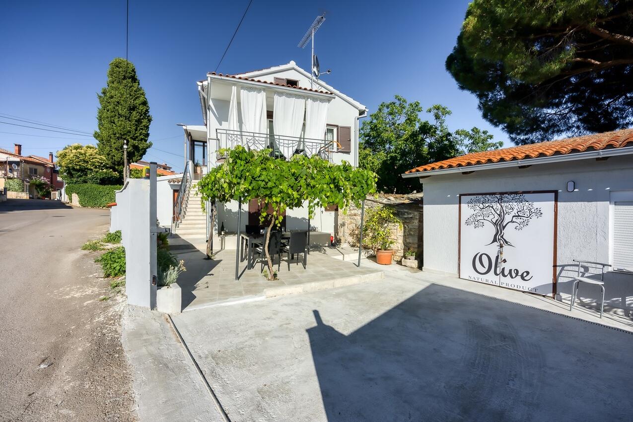 Lejlighedens parkeringsplads Vabriga, Porec - 26841
