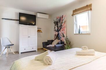 Apartments with WiFi Mugeba, Poreč - 26848
