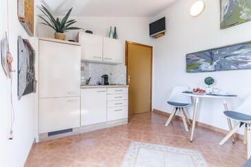Apartments with WiFi Mugeba, Poreč - 26848