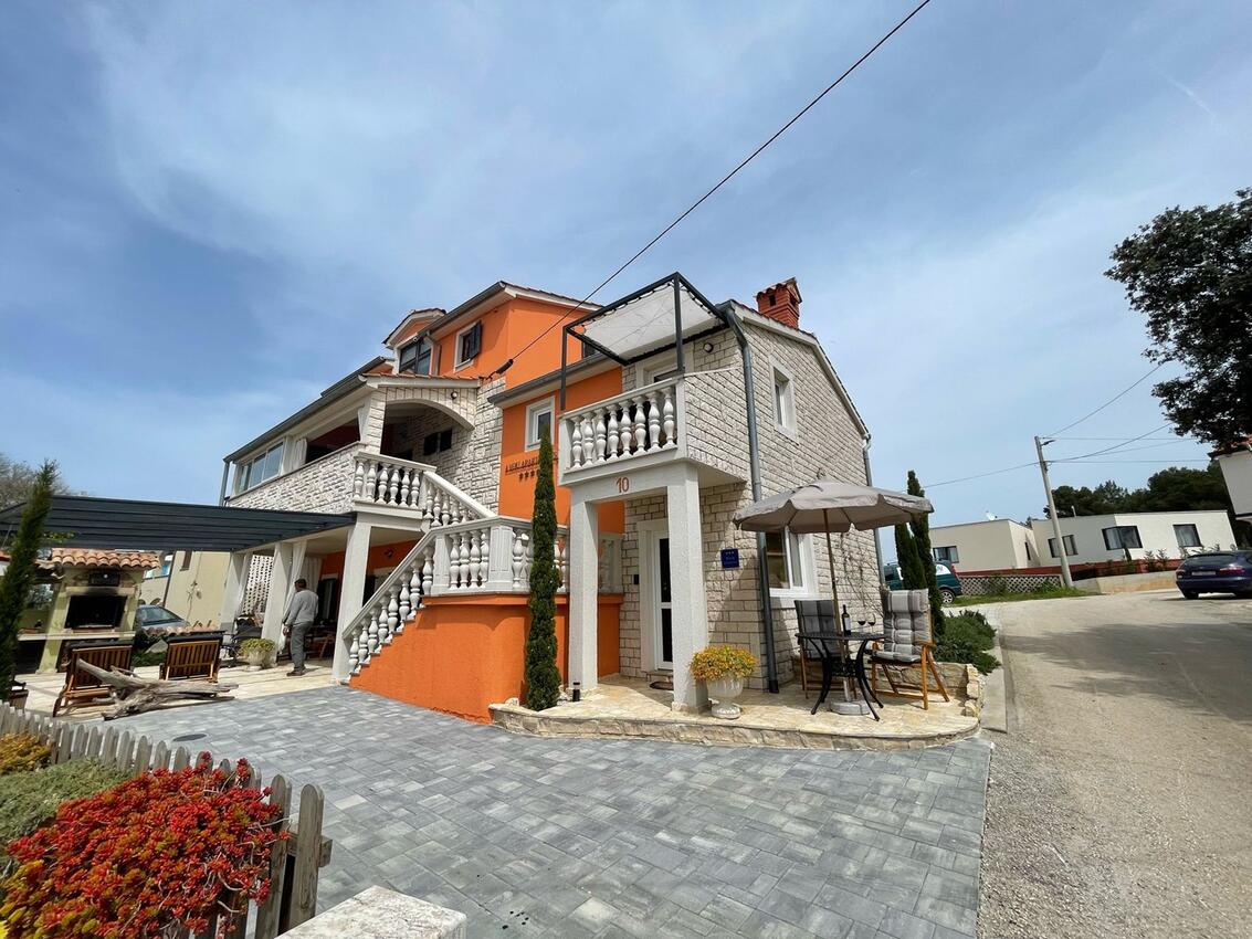 Apartments with WiFi Mugeba, Poreč - 26848