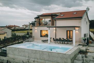Дом для семьи с бассейном Tinjan, Средняя Истрия - Središnja Istra - 26855 Adriatic.hr