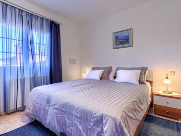 One bedroom apartment Poreč (A-26861-b)