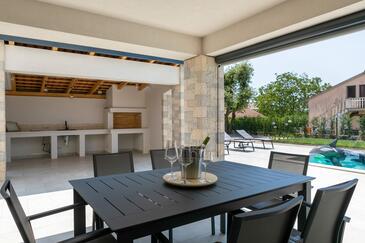 Casa pentru familii cu piscină Porec - 26862