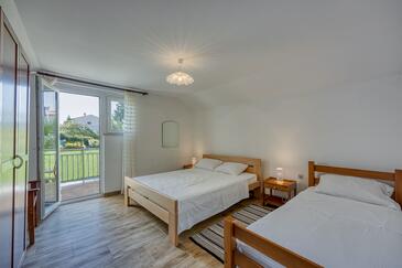 Dwupokojowy apartament Porec (A-26877-a)