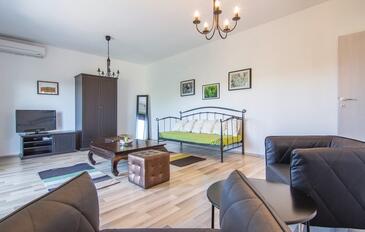 Maison pour la famille avec la piscine Fiorini, Novigrad - 26886