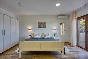 Familiehus med pool Galizana, Fazana - 26887
