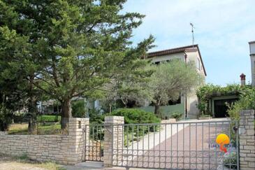 Feriehus med parkering Valbandon, Fazana - 26899 Adriatic.hr