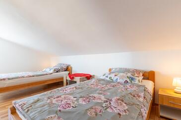 Apartmány s parkovištěm Medulin - 26912