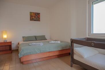 Lejlighedens parkeringsplads Peroj, Fazana - 26922