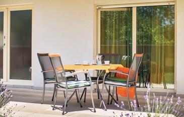 Two bedroom apartment Pula (A-26927-a)