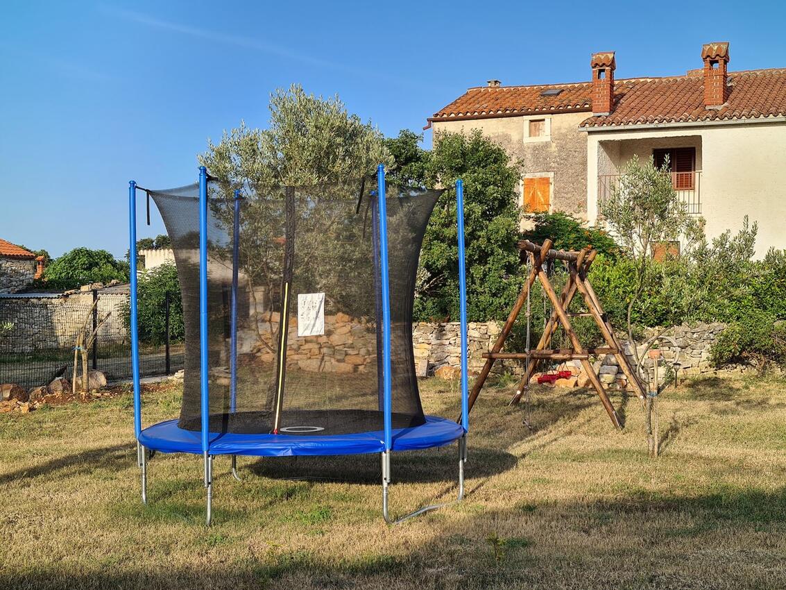 Familiehus med parkering Valtura, Pula - 26938