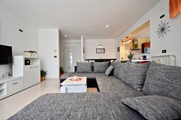 Appartamenti con parcheggio Nedescina (Istria Centrale - Središnja Istra) - 26939