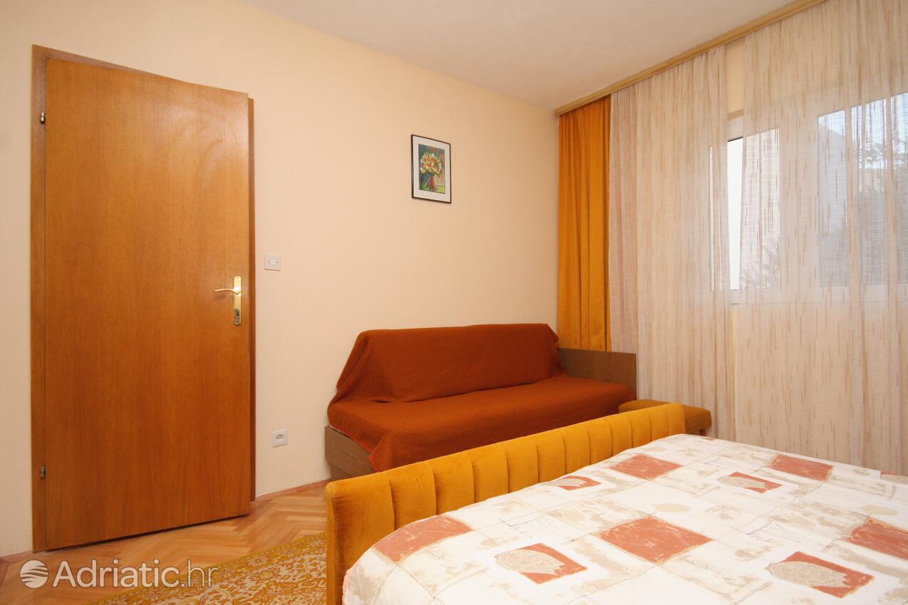 A-2694-a - Kwatery prywatne - Apartamenty nad morzem Tucepi, Makarska