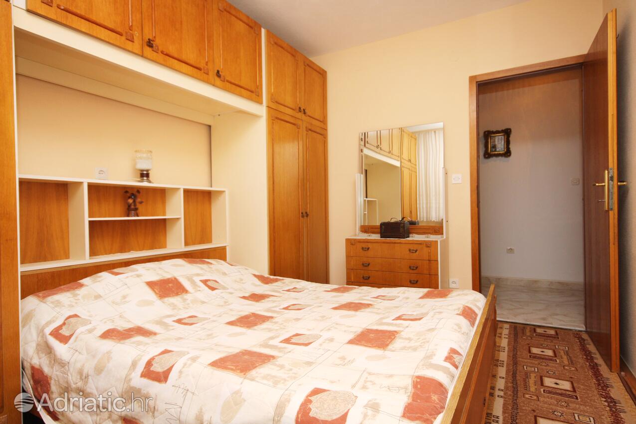 A-2694-a - Kwatery prywatne - Apartamenty nad morzem Tucepi, Makarska