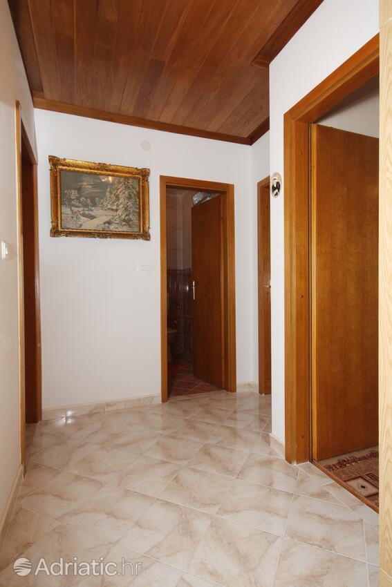 A-2694-a - Kwatery prywatne - Apartamenty nad morzem Tucepi, Makarska