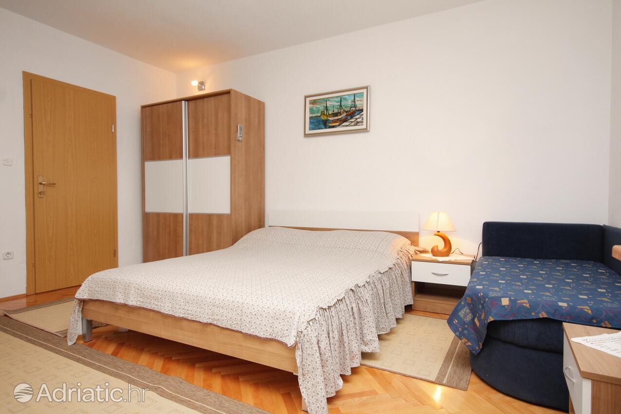 AS-2694-a - Kwatery prywatne - Apartamenty nad morzem Tucepi, Makarska