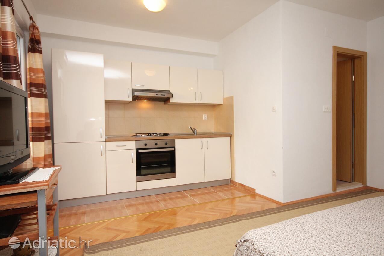 AS-2694-a - Kwatery prywatne - Apartamenty nad morzem Tucepi, Makarska