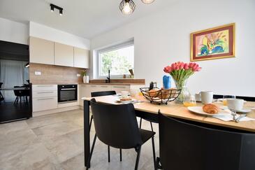 Haus mit Pool für Familien Vinkuran, Pula - 26946