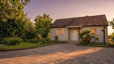 Sommerhus med parkering Pula - 26950 Adriatic.hr