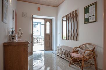 Two bedroom apartment Fažana (A-26963-a)