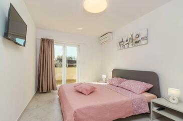 Casa con piscina per famiglia Valbandon, Fasana - Fažana - 26969