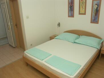 Apartmani s parkingom Bratuš, Makarska - 2697