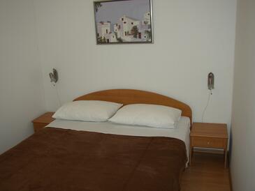 Apartmani s parkingom Bratuš, Makarska - 2697