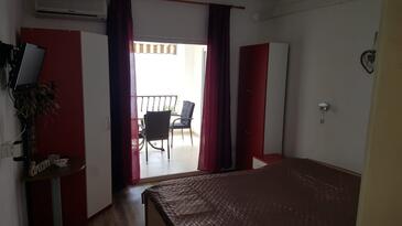 Apartmani uz more Tučepi, Makarska - 2699