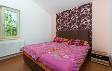 Haus mit Pool für Familien Kirmenjak, Porec - 26993
