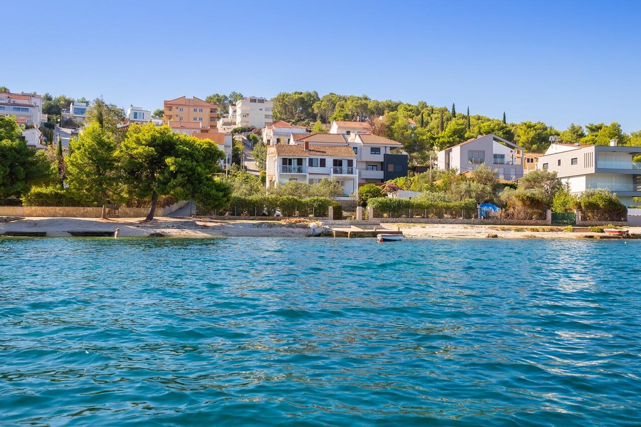 Lejligheder ved havet Okrug Gornji, Ciovo - 27004