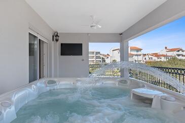 Casa confortable Vodice (K-27009)