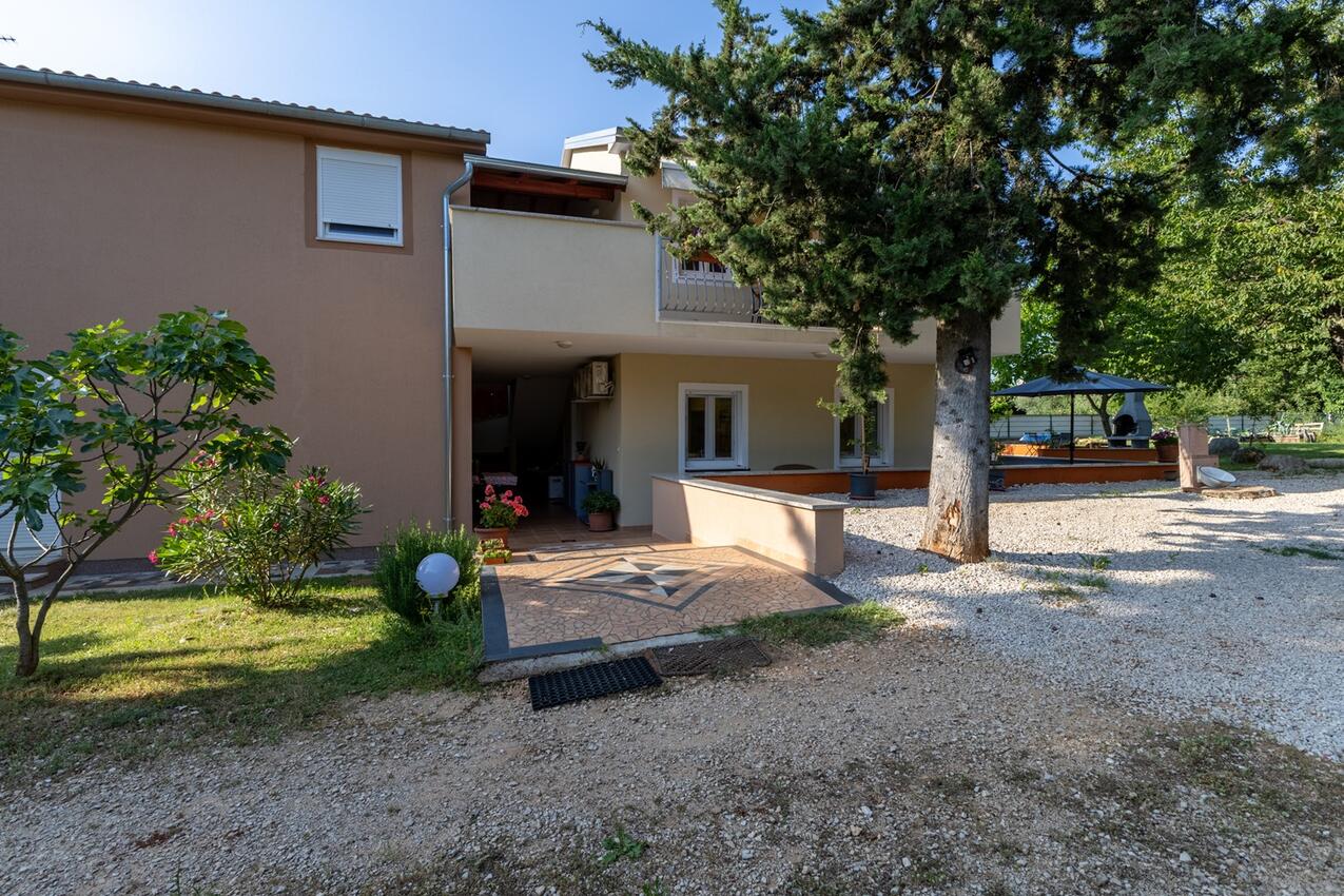 Апартаменти з паркуванням Косиножичі - Kosinožići, Пореч - Poreč - 27017