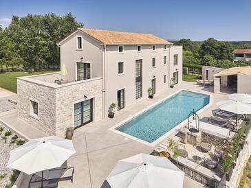 Holiday house with a swimming pool Kirmenjak, Poreč - 27028 Adriatic.hr