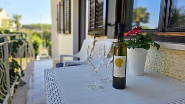 Апартаменти з паркуванням Пореч - Poreč - 27050