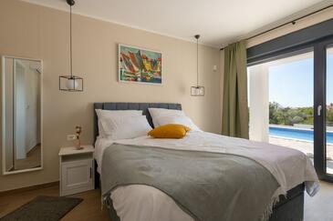 Familiehus med pool Krnica, Marcana - 27067