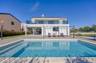 Maison pour la famille avec la piscine Krnica, Marcana - 27068 Adriatic.hr