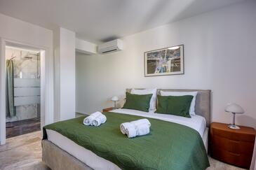 Casa familiar con piscina Krnica, Marcana - 27068