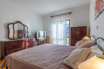 Family-friendly apartments with swimming pool Buzet, Central Istria - Središnja Istra - 27073