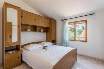 Apartments by the sea Okrug Gornji, Čiovo - 27095