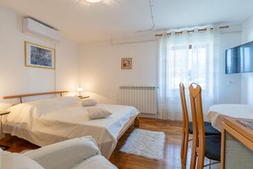 Apartament cu o cameră Porec (A-27105-a)