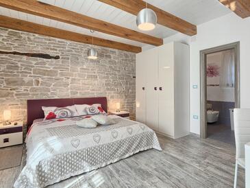 Holiday house with a swimming pool Pazin, Central Istria - Središnja Istra - 27109