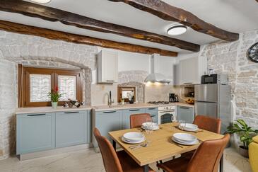 Sommerhus med parkering Pazin, Sredisnja Istra - 27110