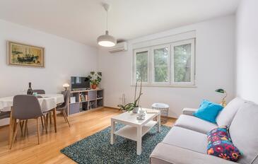Appartement de deux chambres Porec (A-27113-a)