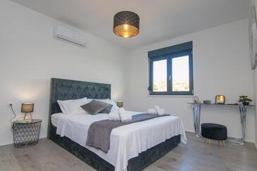 Luxe villa met zwembad Dobrinj, Krk - 27114
