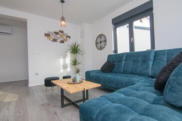 Luxe villa met zwembad Dobrinj, Krk - 27114