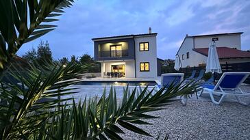 Casă cu patru camere Dobrinj, Krk (K-27114)
